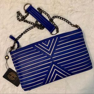 🎉HP🎉 NWT House of Harlow Riley Bag